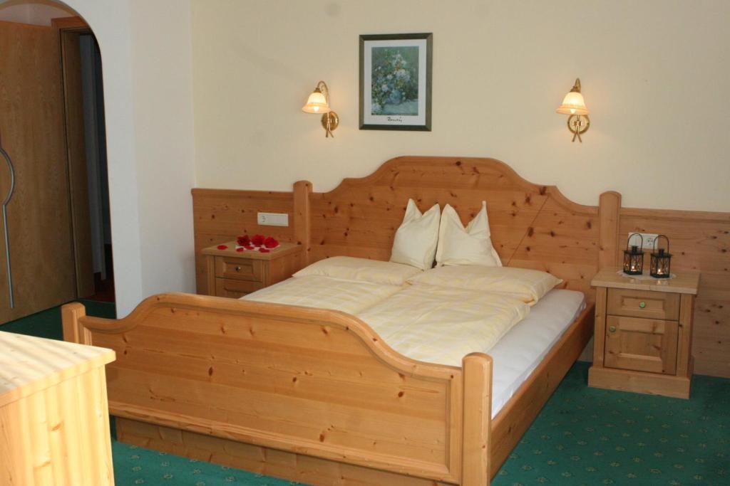Hotel Amaten Brunico Szoba fotó
