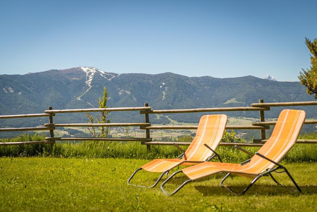 Hotel Amaten Brunico Kültér fotó