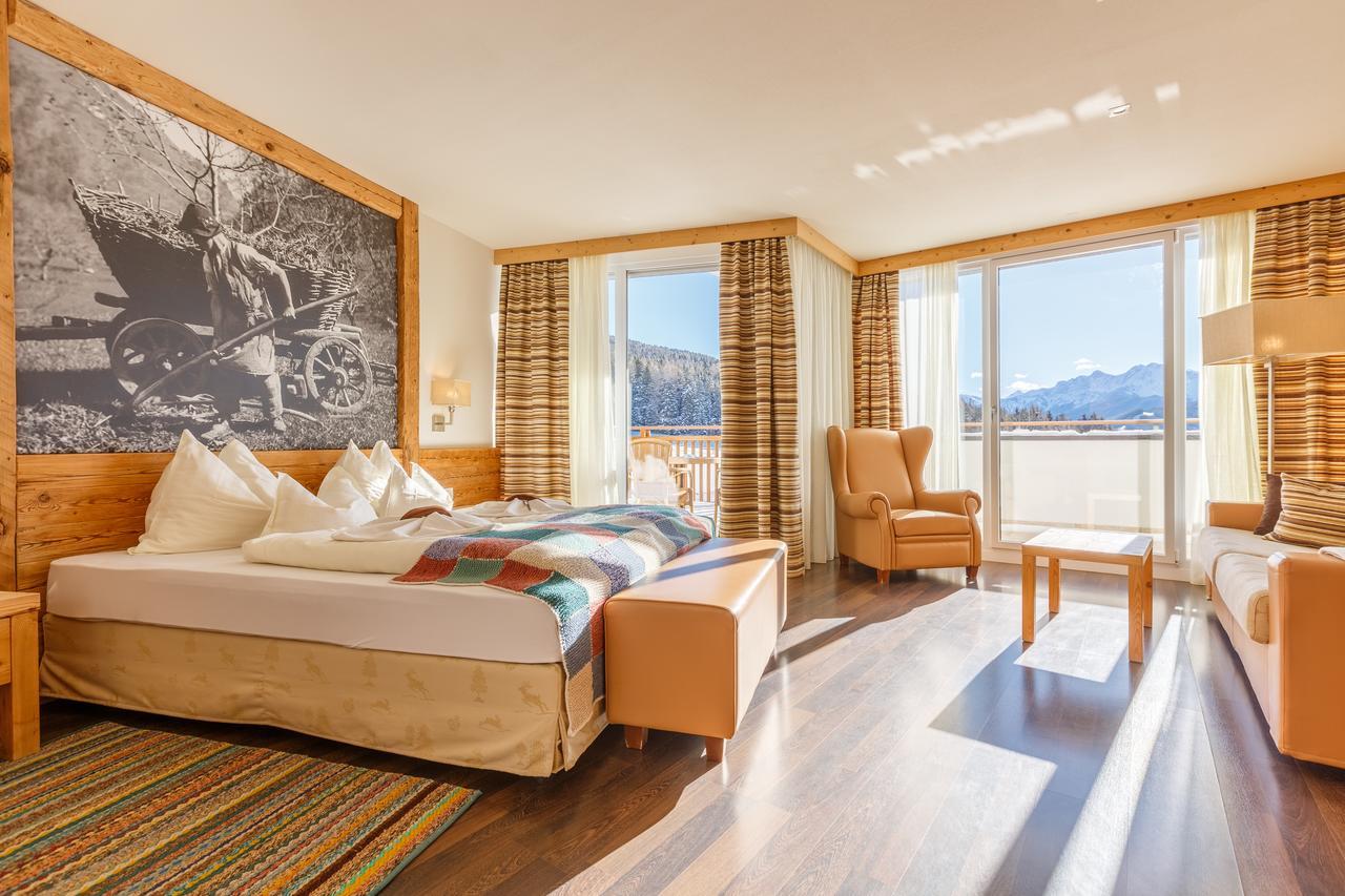 Hotel Amaten Brunico Kültér fotó